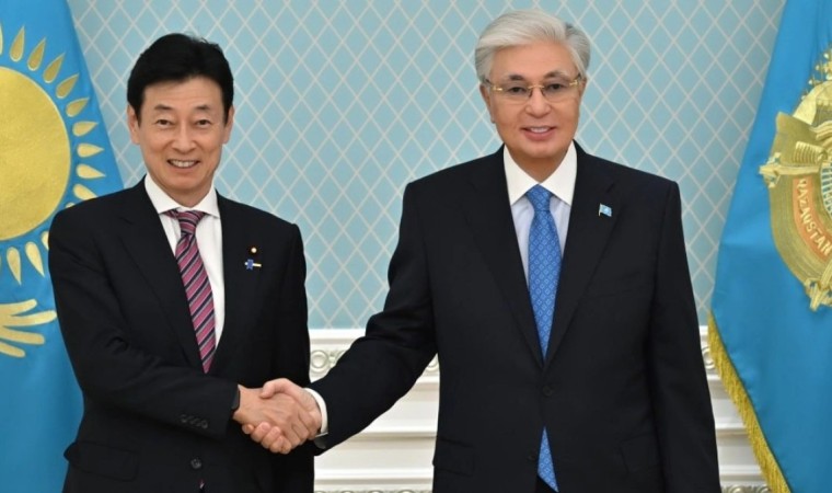 Тоқаев Жапония Парламентінің Қазақстанмен достық лигасының төрағасын қабылдады