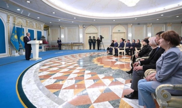 Мақпал Жүнісова «Барыс», Татьяна Бурмистрова «Отан» орденімен марапатталды