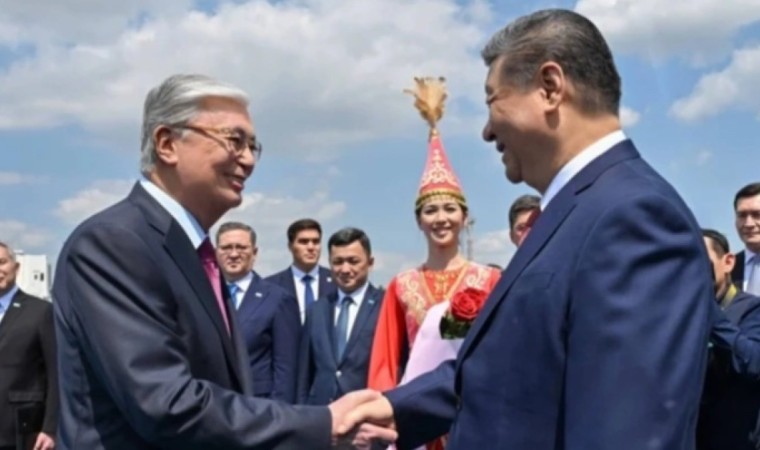 Қасым-Жомарт Тоқаев ҚХР Төрағасын туған күнімен құттықтады