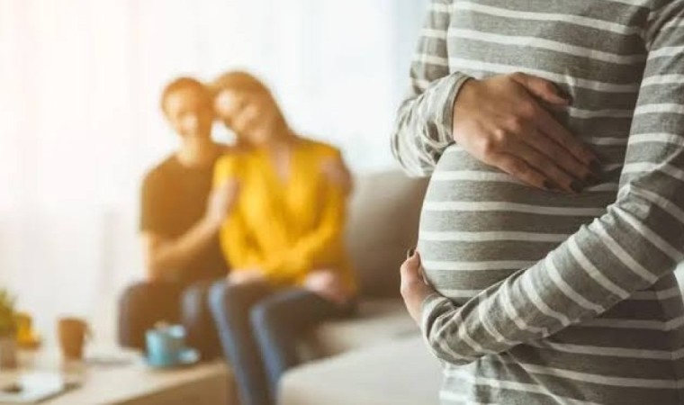 Қазақстанда шетелдіктерге суррогат ана қызметін пайдалануға тыйым салынды