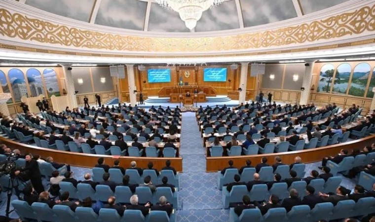 Халық Кеңесі қашан жасақталады?