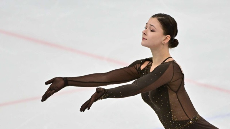 Қазақстандық мәнерлеп сырғанаушы Гран-при кезеңінде 2-орын алды