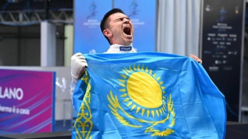 Қазақстандық шпагашы Руслан Құрбанов Әлем кубогында күміс жүлде иеленді