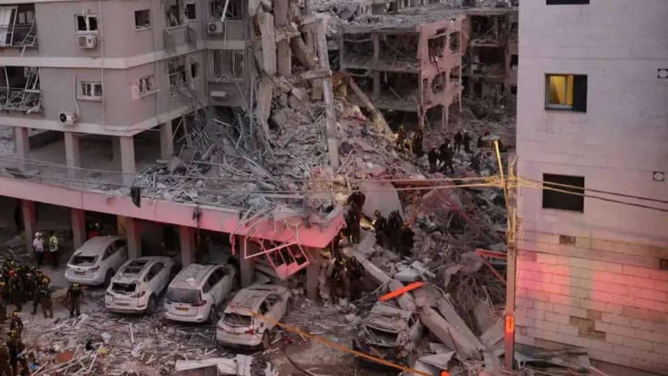 Иран шегінді ме?