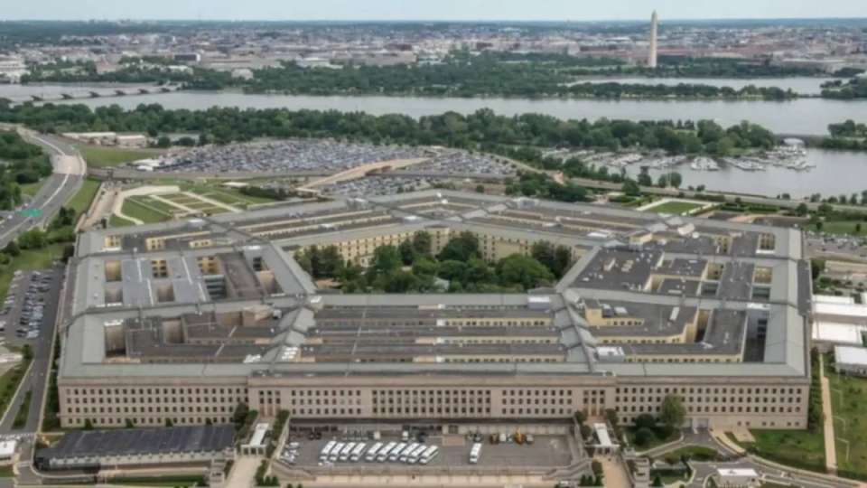 Соғыс министрлігі пайда болады