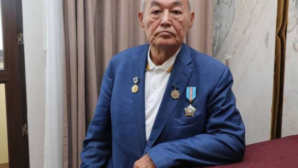 Елімізде қан тамырлары хирургиясының жүйесін біздің буын жасады - ғалым Асхан Смаилұлы