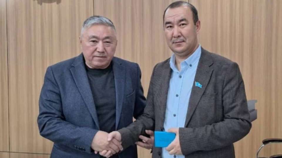 Белгілі айтыскер Айбек Қалиев депутат болып сайланды