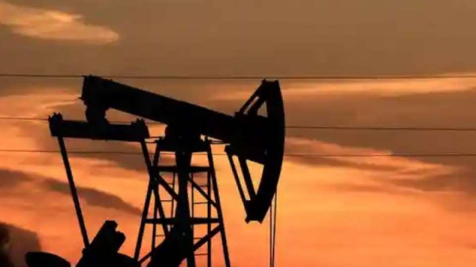 Reuters: АҚШ санкцияларынан кейін Түркия Ресейден мұнайды аз сатып ала бастады