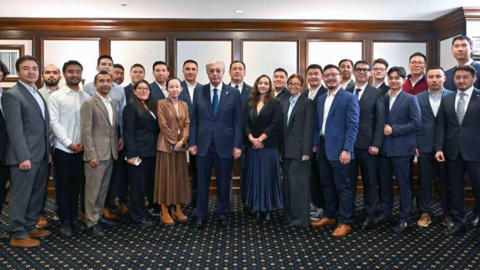 Президент АҚШ-тағы қазақстандық ІТ мамандармен кездесті