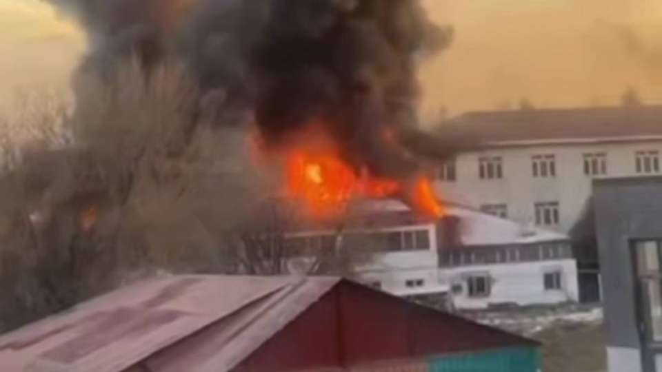 Алматыда балалар үйінің ауласында өрт шықты