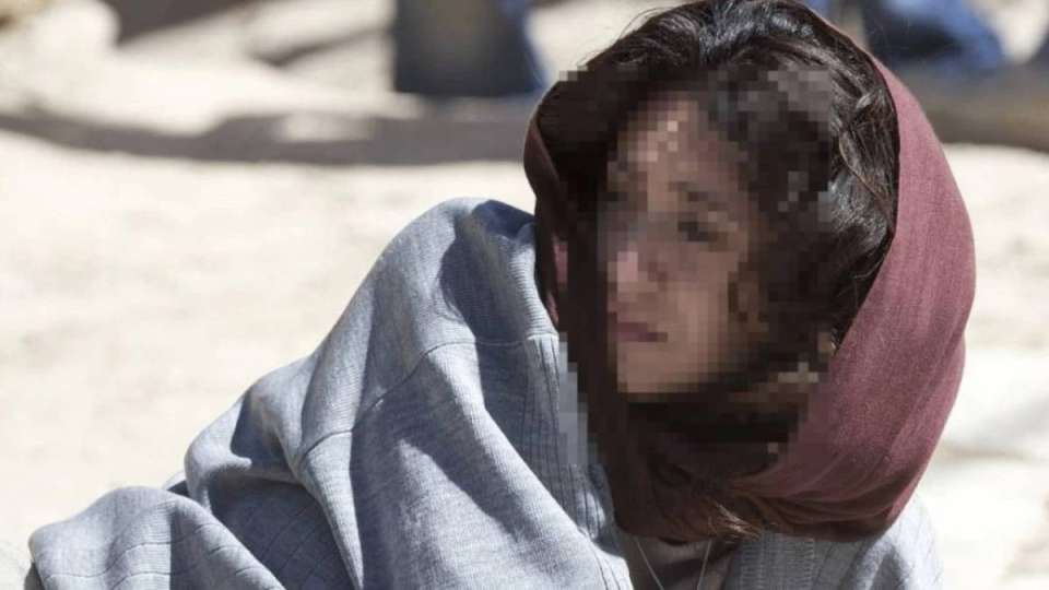 Күйеуінің көзіне шөп салған әйелге таспен ұрып өлтіру жазасы тағайындалған