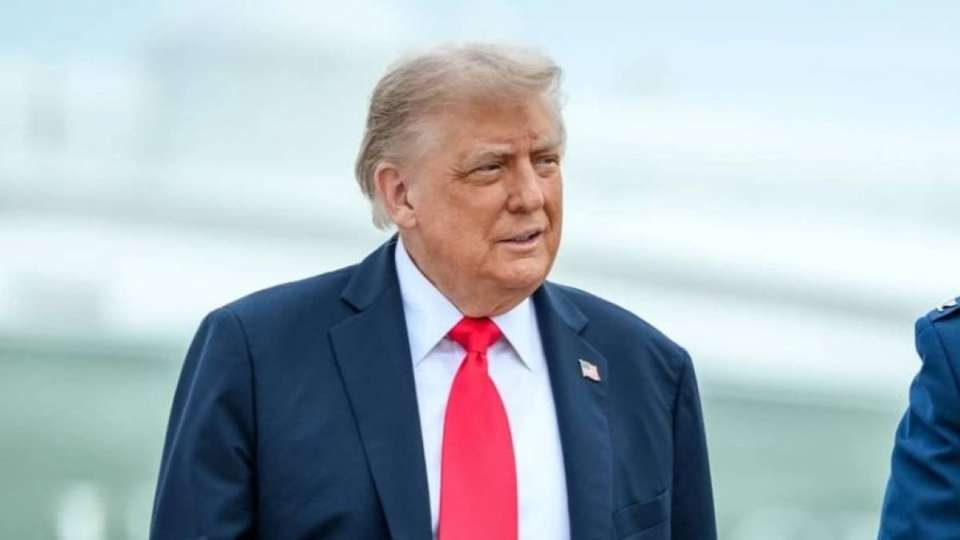 Трамп BBC тілшілерін сөзімді бұрмалады деп айыптады