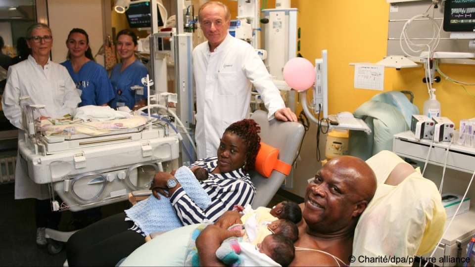 Бірден бес бала ("бесем?") тапқан ананың жағдайы жақсы