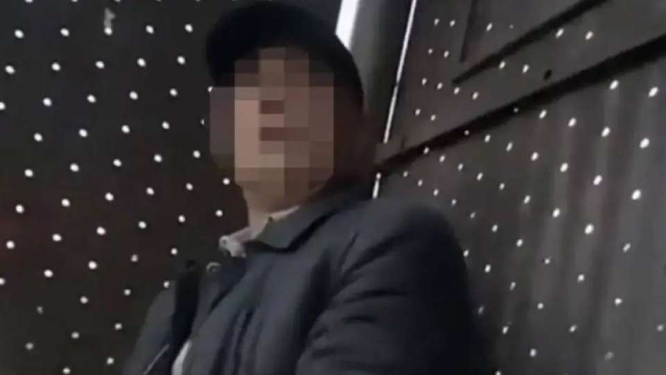 Алматыда оқушы қызға тиіскен адам ұсталды