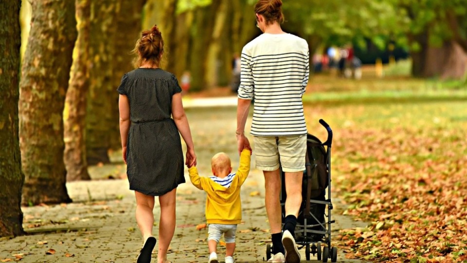 Балалары бар ата-аналардың жұмыс күнін қысқаруы мүмкін