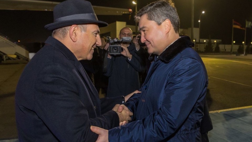 Армения Премьер-министрі Никол Пашинян Астанаға келді