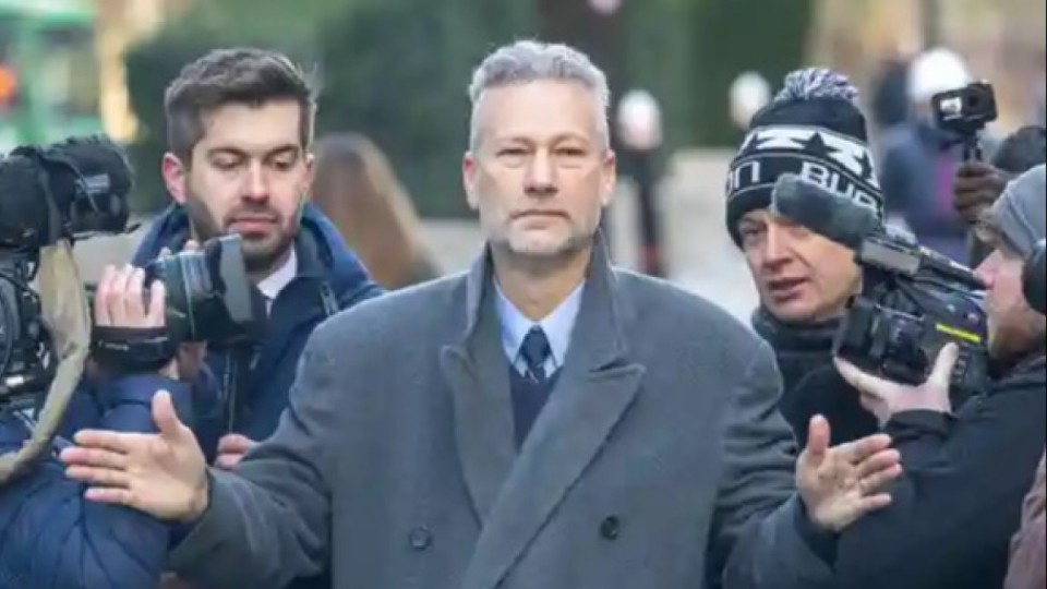 Бұрынғы Еуропарламент депутаты Ресей үшін ақша алып, түрмеге қамалды