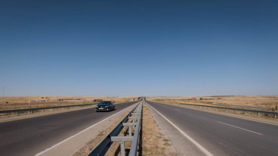 Ақтөбеде полиция бастығы қозғалысы ең қарқынды трассаны бақылауға шықты