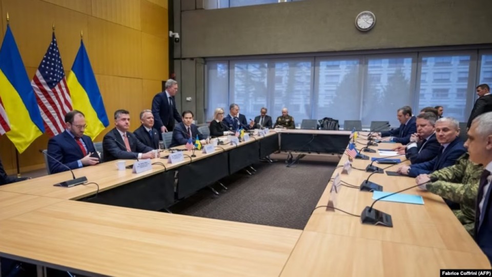 FT: Трамптың 28 тармақтан тұратын бейбіт жоспары 19 тармаққа дейін қысқарды