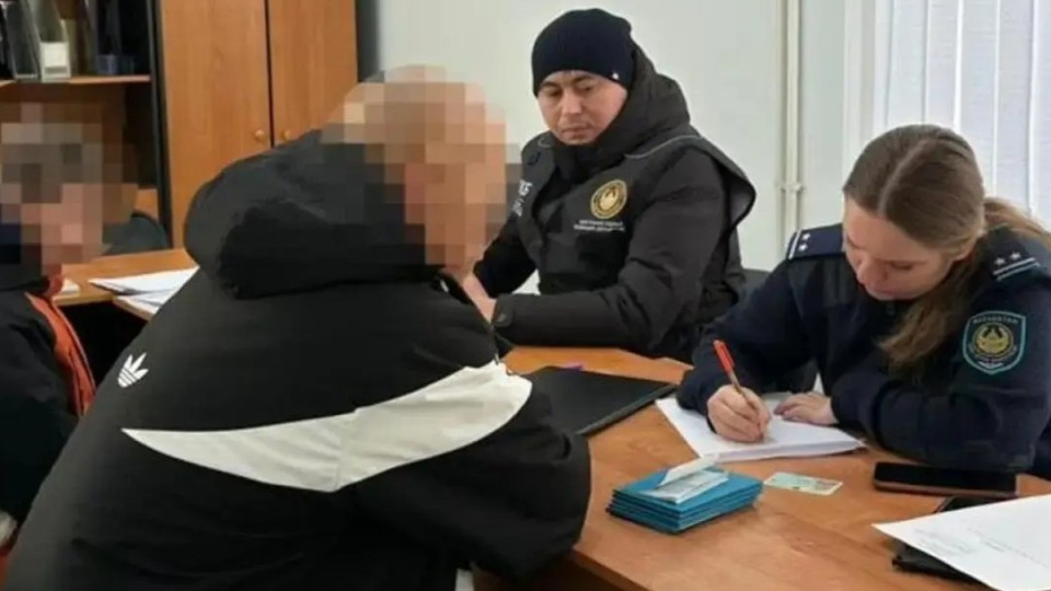 "Мектепке бомба қойылды" деп хабар таратқан оқушы ұсталды