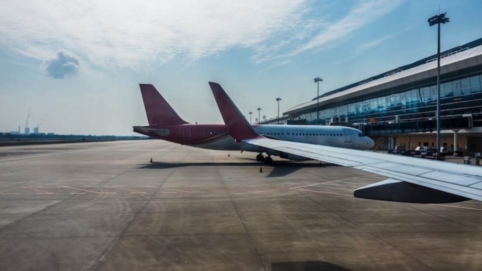 Астана әуежайында рейстер не үшін кешігіп жатқаны белгілі болды