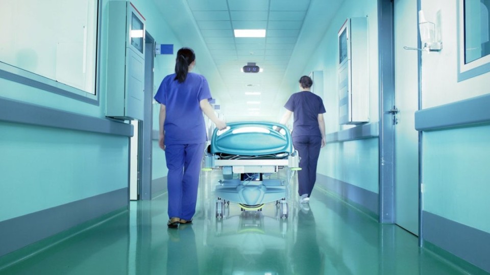 Қарағандыда 4-сыныптың үш оқушысы сыныптасын аяусыз ұрып, ауруханаға түсірді