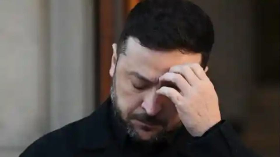 Зеленский АҚШ делегациясымен телефон арқылы келіссөз жүргізді