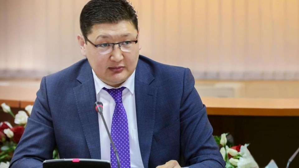 "Қытайдан қорықсақ, айға немесе Марсқа көшіп кетейік": Берік Уәли тосын мәлімдеме жасады (ВИДЕО)