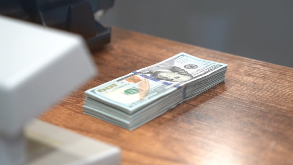 Қазақстанда доллар қайта арзандады