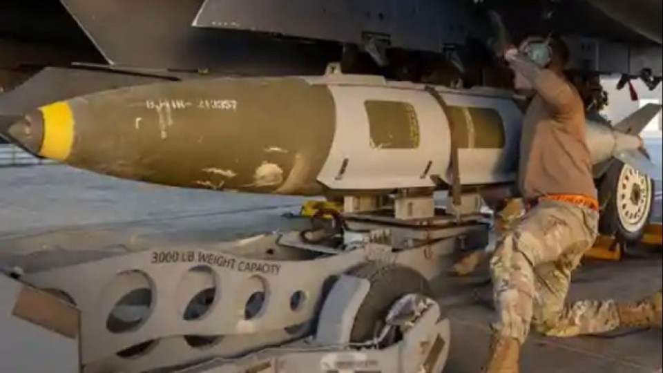 АҚШ Сирияны бомбалауды қайта бастады