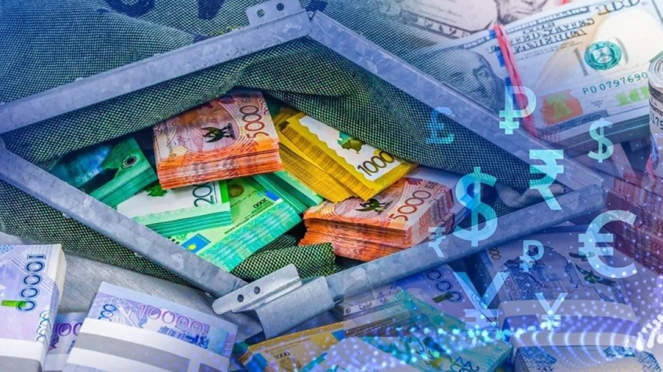 Доллар қанша теңгеден саудаланып жатқаны белгілі болды