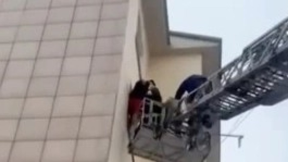 Талдықорғанда түтін басқан үйден жеті бала құтқарылды