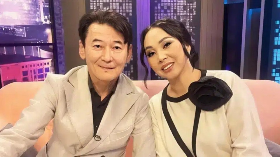 "Жарына адал бола алмай, сүрініп жатқандар жайлы жиі естіп, жүрегім ауырады..." – Қарақат Әбілдина