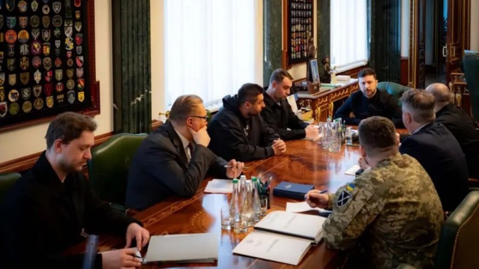 Зеленский: Соғысты тоқтатуға Мәскеуден нақты жауап күтеміз