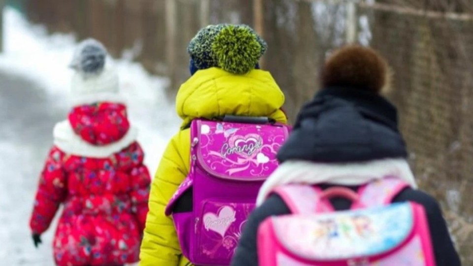 Ауа райына байланысты елорда оқушылары онлайн оқуға көшті