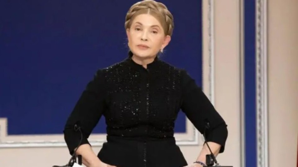 Юлия Тимошенко Рада депутаттарына пара берді деп айыпталды