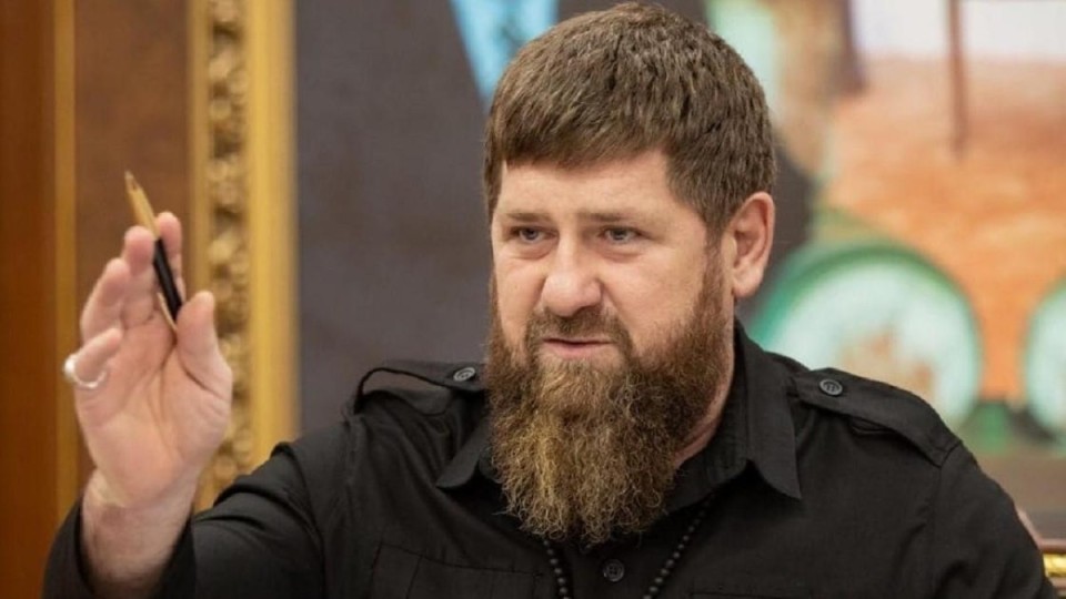 "Денсаулығы нашарлап, ауруханаға түсті": Шешенстан басшысы Рамзан Қадыровқа қатысты ел естімеген хабар тарады
