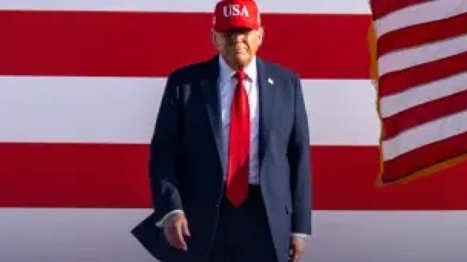 Трамп АҚШ-тың Гренландия бойынша жоспарын қолдамаған елдерге ескерту жасады