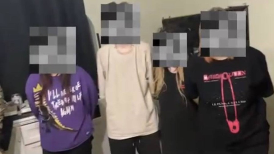 Қарағандыда есірткі таратумен айналысқан екі күдікті ұсталды