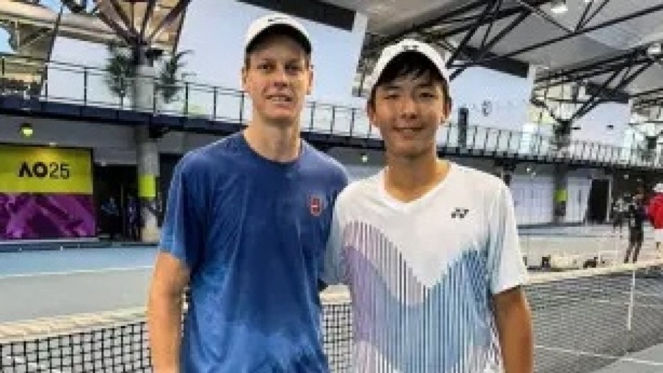 Тарихи жетістік: 17 жастағы қазақстандық теннисші беделді турнирдің ширек финалына шықты