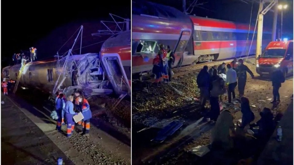 Қайғылы оқиға: Екі жоғары жылдамдықты пойыз соқтығысып, 21 адам мерт болды (ВИДЕО)
