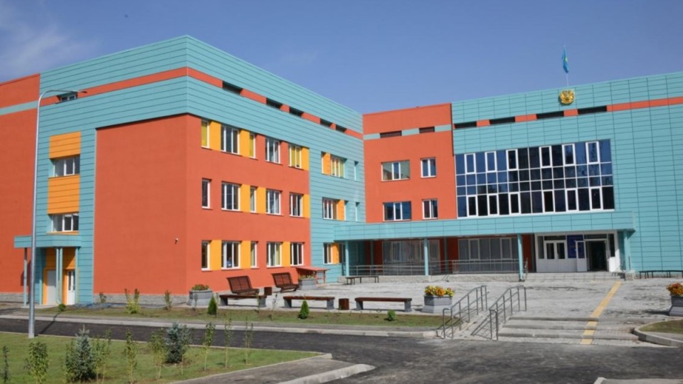 Жекеменшік мектептерге бөлінген қаржы талан-таражға түскен