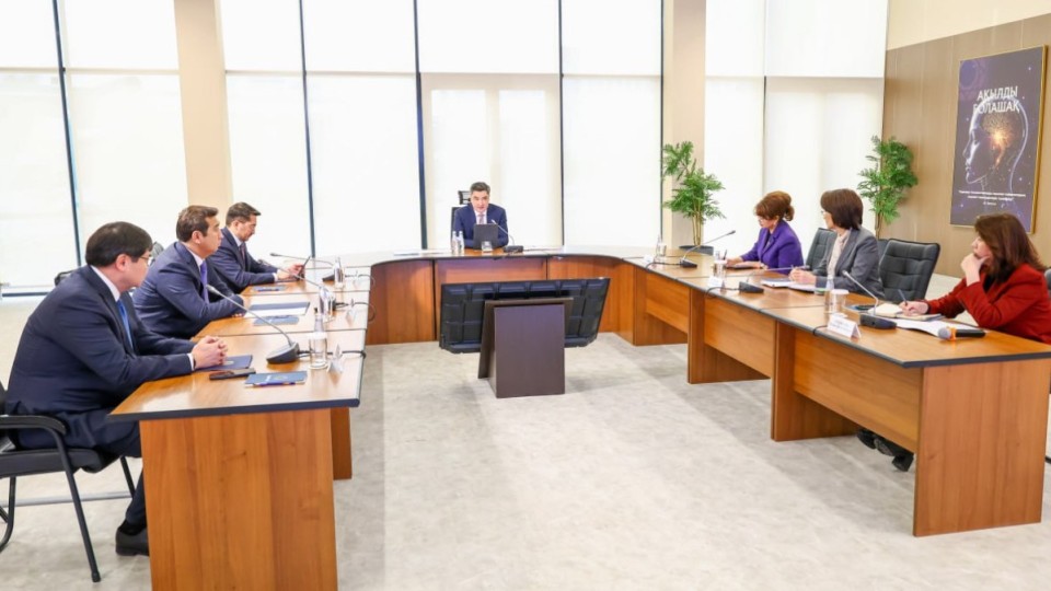 Бектенов: азаматтарға салық түсінікті әрі ыңғайлы болуы тиіс