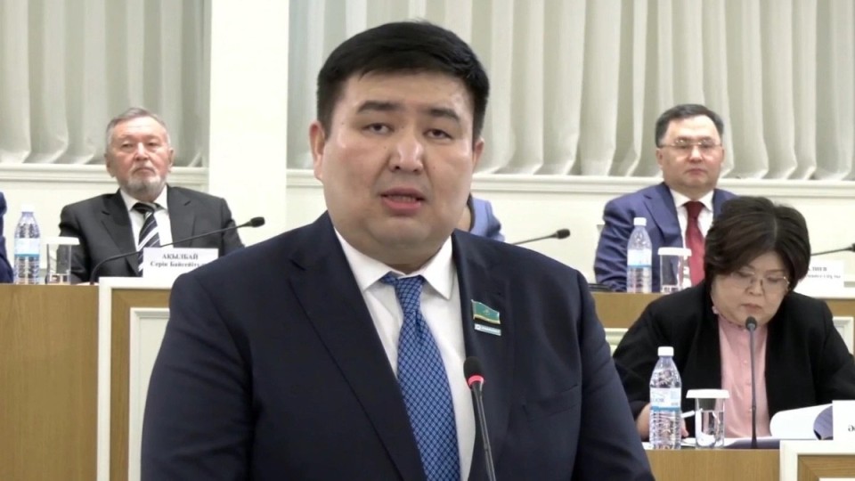 Неке тек ер мен әйел арасында болатын одақ – депутат