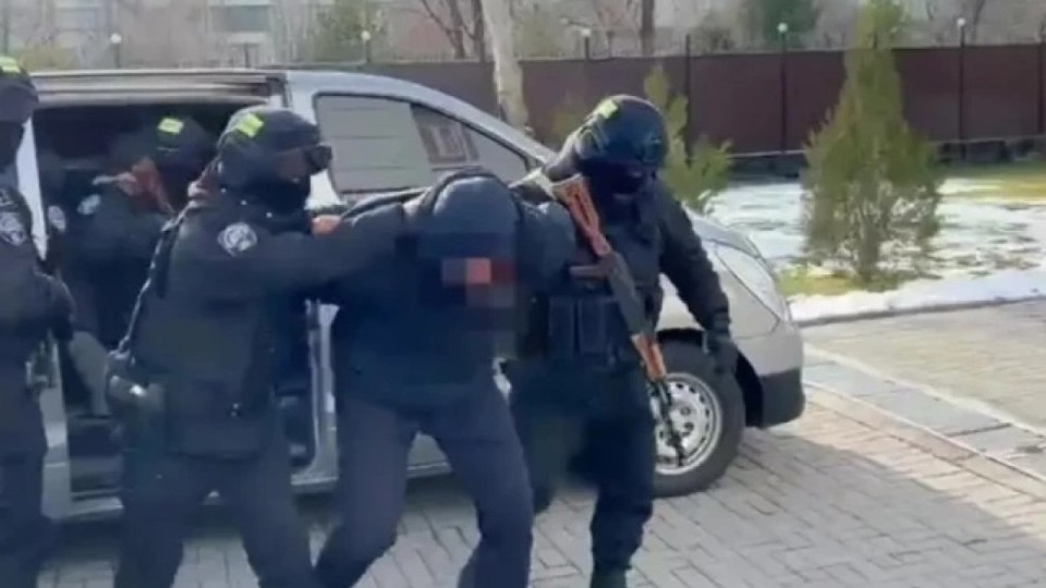 Шымкенттегі қанды төбелес: Тағы үш күдікті ұсталды