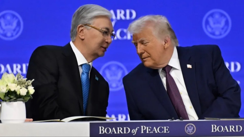 Трамп Тоқаевтың қонағын тұтқындап, өзін қонаққа шақырды (ФОТО)