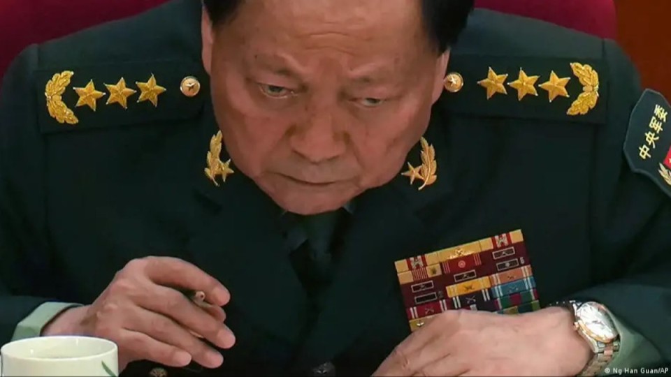 Генералдар жемқор ма, Ши Жипиңнің ойыны ма?