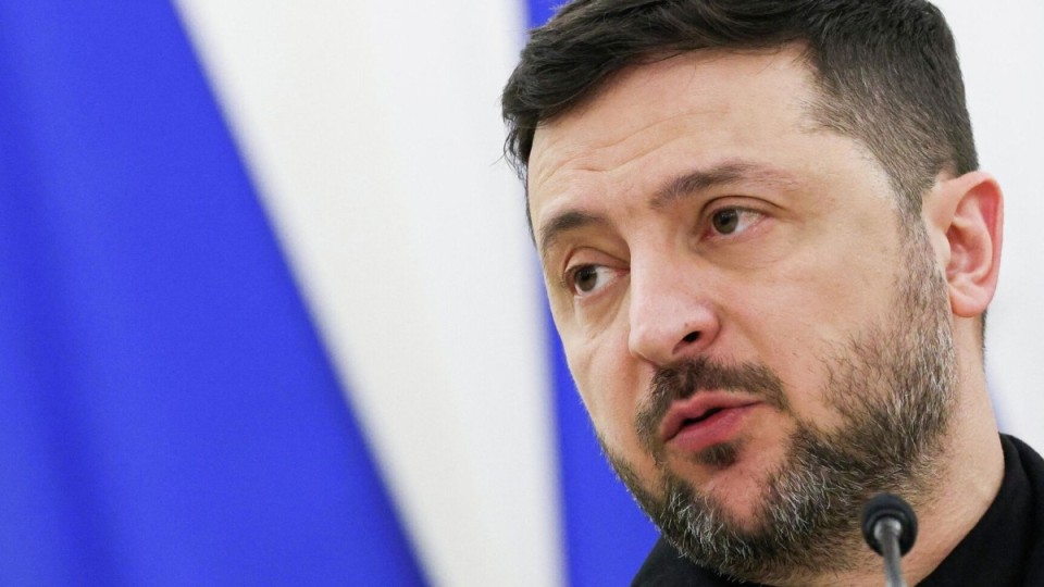 Кешеуілдеген келіссөз. Зеленский Путинді Киевке шақырды