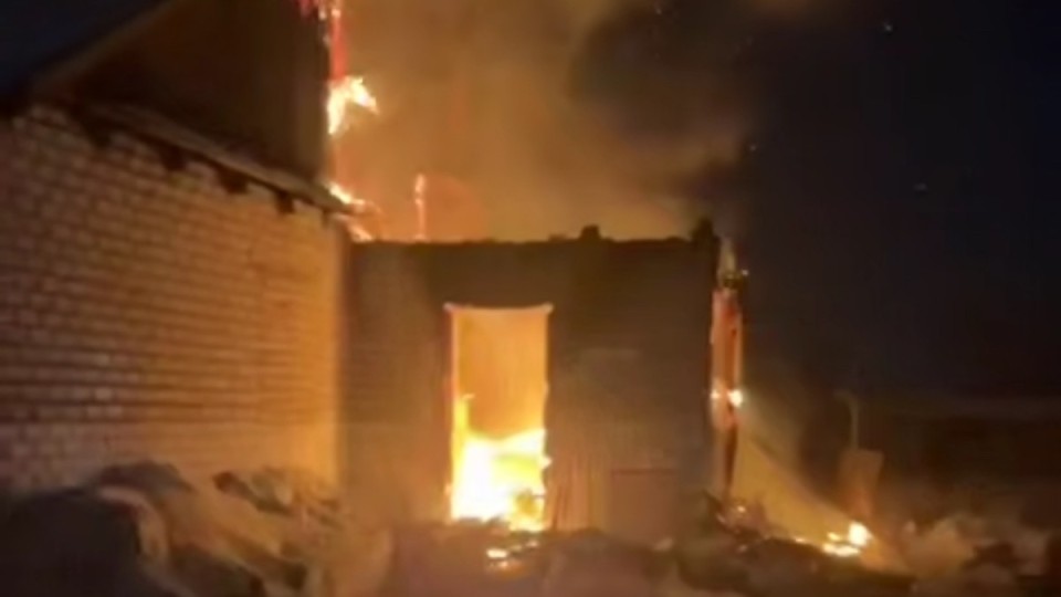 Қостанай облысында тұрғын үйде өрт болып, бір адам күйік алды