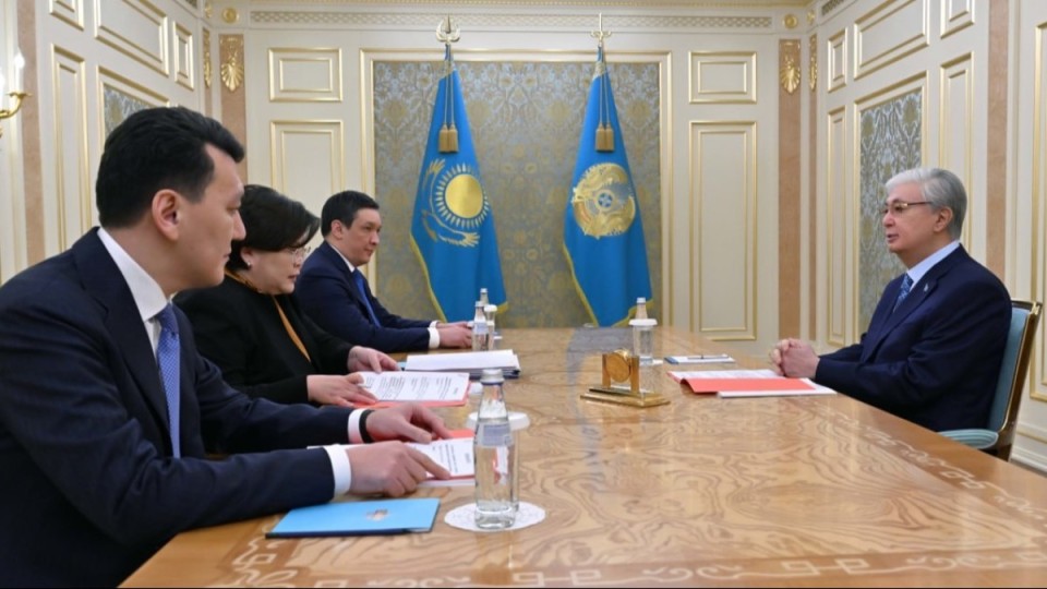 Тоқаев: Конституциялық комиссия жұмысы барынша ашық болуы керек